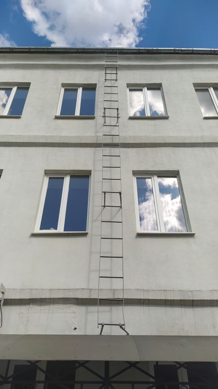 Access Stairs Installation